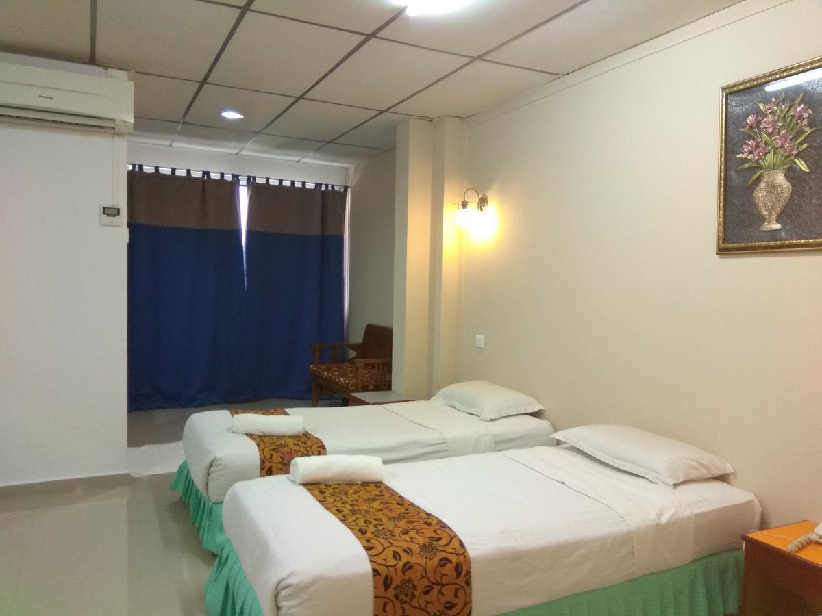 Hotel K T Mutiara Kuala Terengganu Extérieur photo