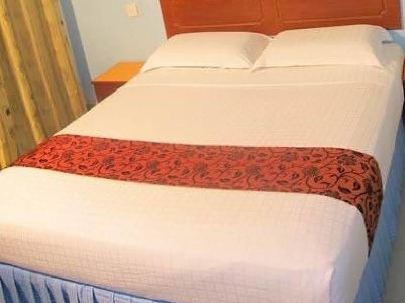 Hotel K T Mutiara Kuala Terengganu Extérieur photo
